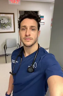 Dr. André Teixeira